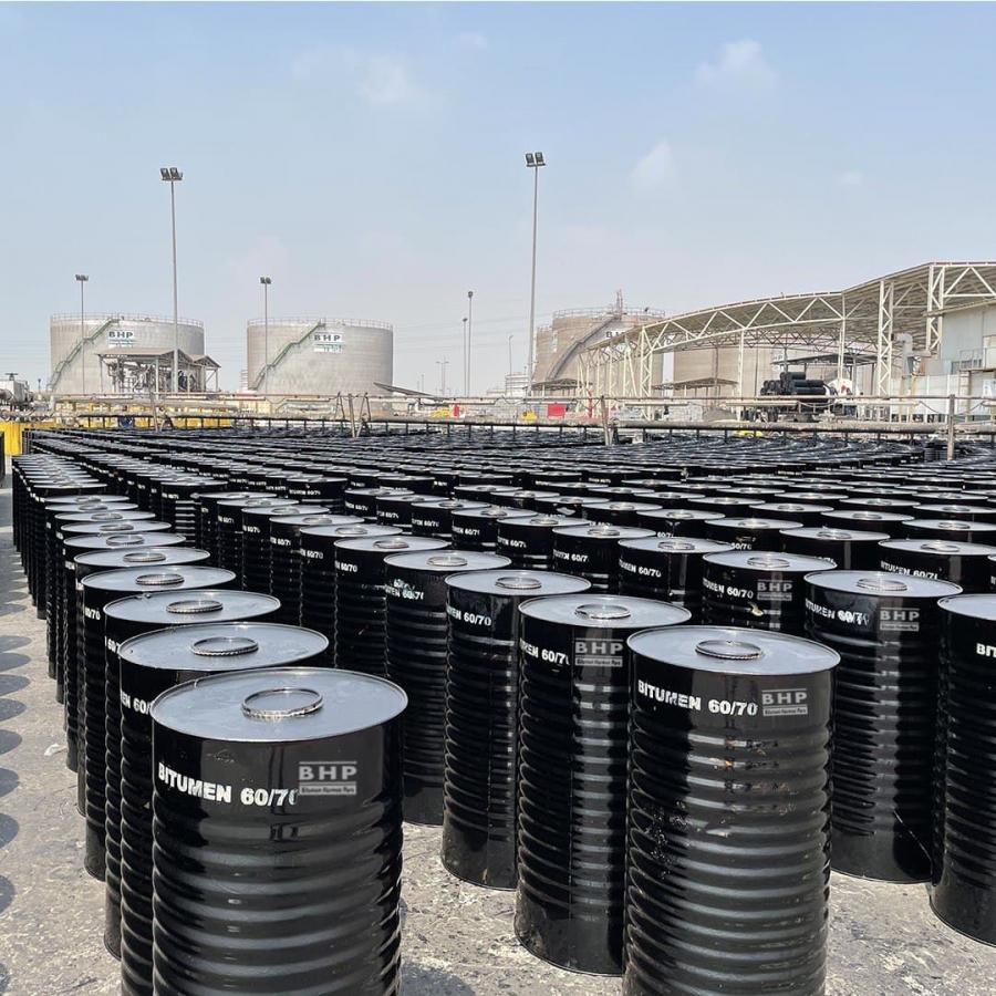 Iranian bitumen refinery and storage facility